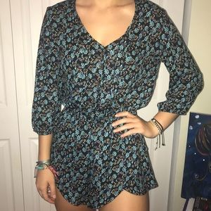 M print romper